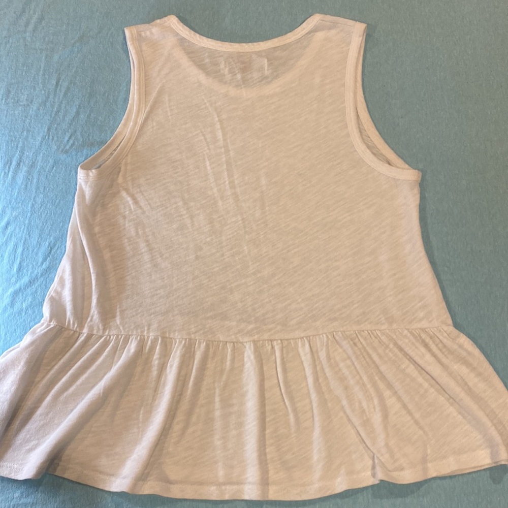 Abercrombie & Fitch Adorable White Tank with Flirty Bottom-Adult XS - Picture 3 of 4